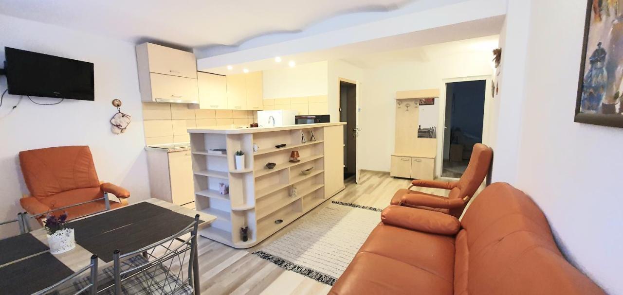 Appartamento Castelului 1 Braşov Esterno foto
